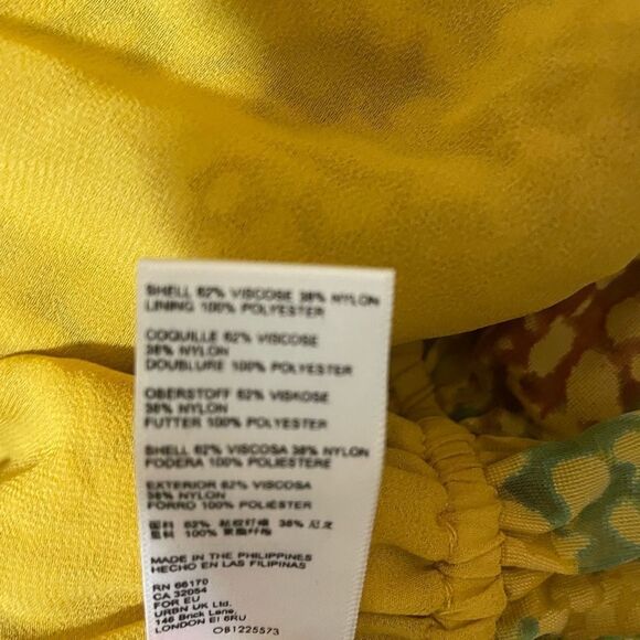 New Felipa Cropped Velvet tank size XS
With an easygoing fit and a plush velvet - Picture 8 of 9